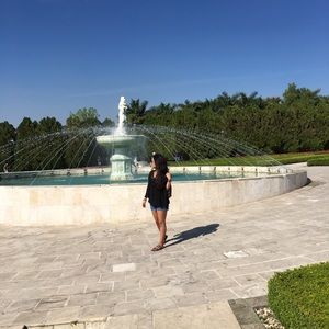 Meet your Posher, Arianna